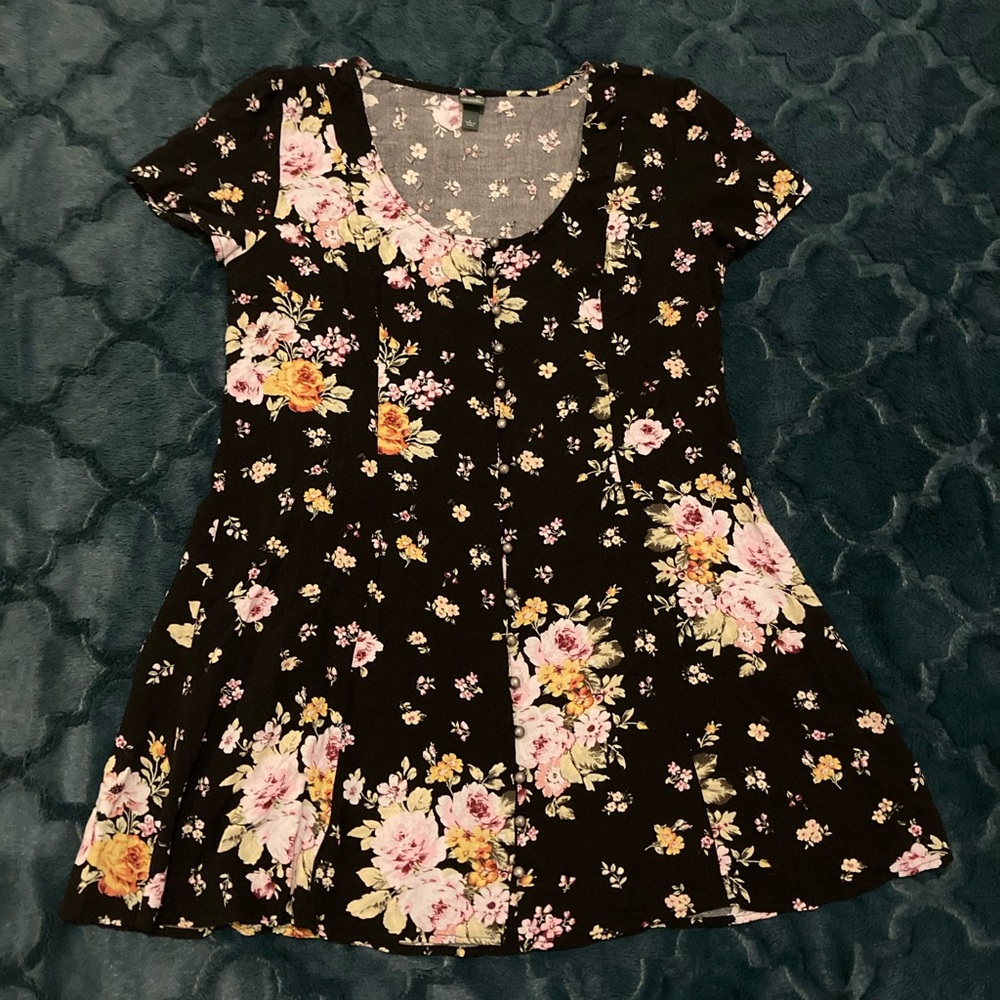 Wild Fable Floral button down dress size L